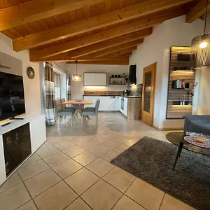  Apartment Ellen Müller